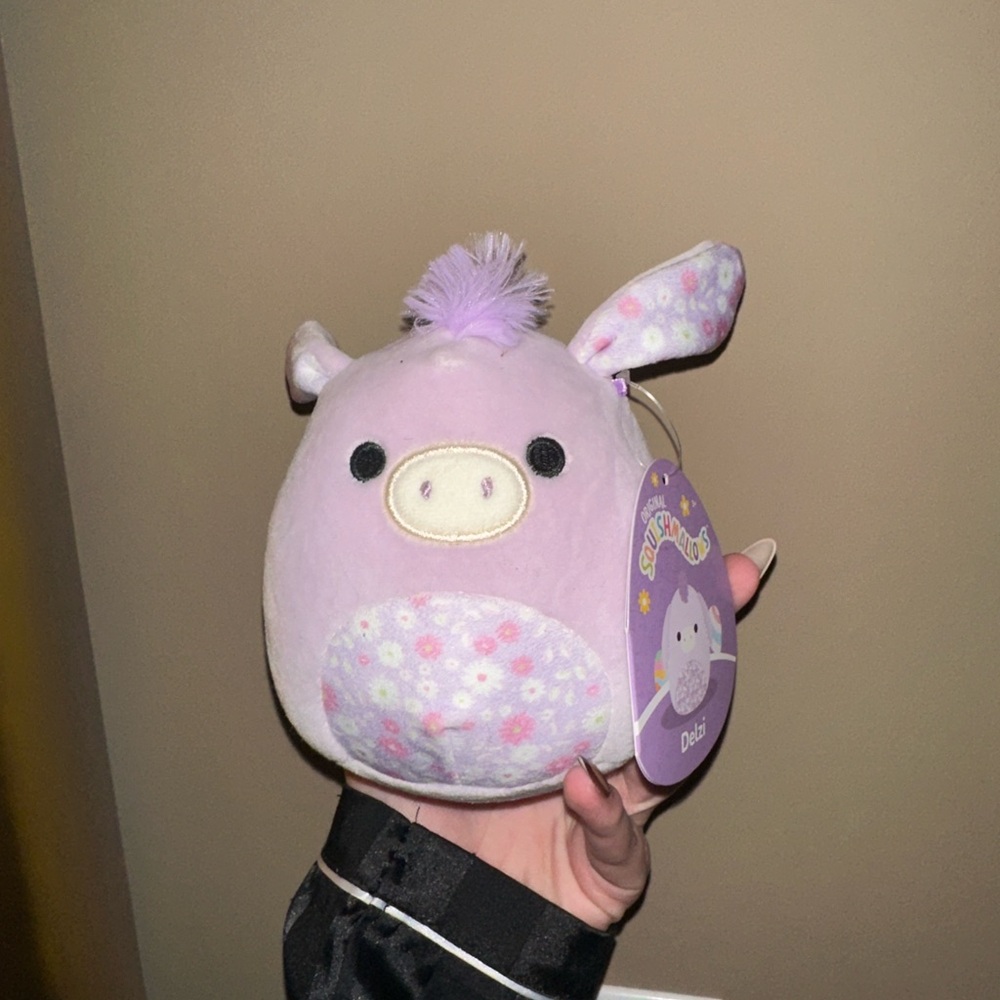 Squishmallow Plush Delzi the Donkey Floral